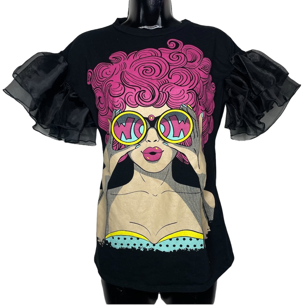 Jasmine Puff Sleeve Graphic Tee Size Medium